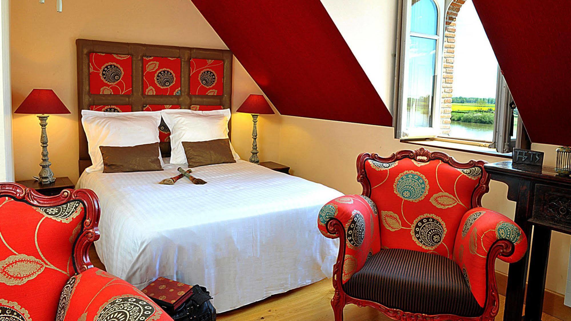 Logis Hotel Le Relais Louis XI Meung-sur-Loire Exteriör bild